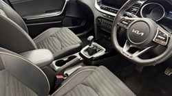 2022 (22) KIA CEED 1.5T GDi ISG GT-Line 5dr 5579106