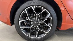 2022 (22) KIA CEED 1.5T GDi ISG GT-Line 5dr 5579132