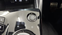 2025 (25) KIA SPORTAGE 1.6T GDi 207 HEV GT-Line S 5dr Auto 5567711