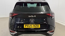 2025 (25) KIA SPORTAGE 1.6T GDi 207 HEV GT-Line S 5dr Auto 5567678