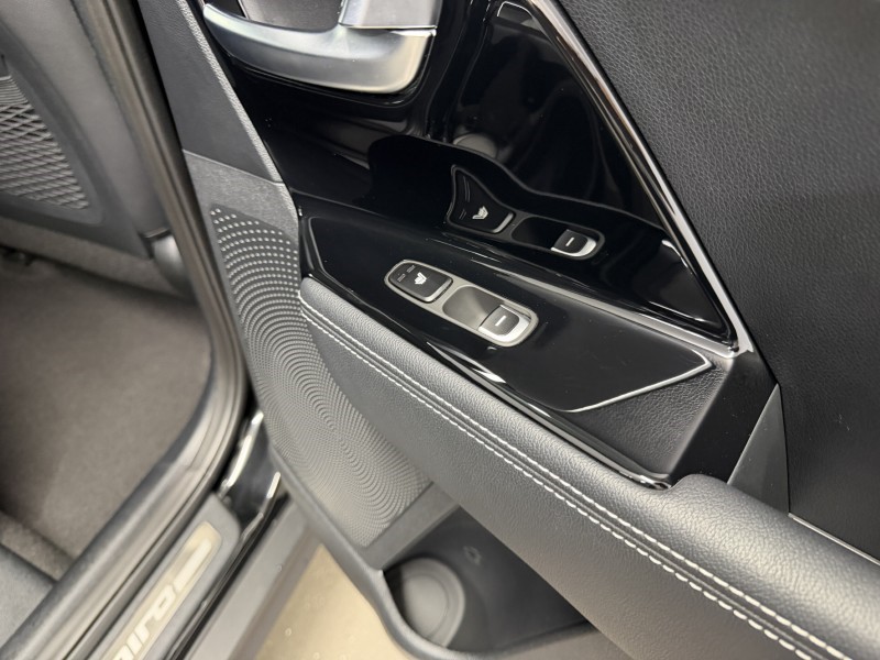 2021 (71) KIA E-NIRO 150kW 4 PLUS 64kWh 5dr Auto 5588338