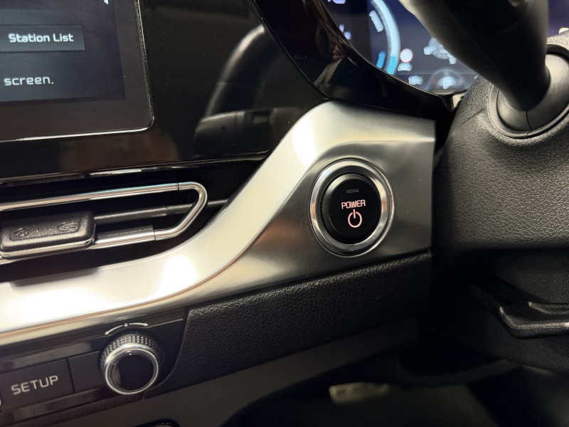 2021 (71) KIA E-NIRO 150kW 4 PLUS 64kWh 5dr Auto 5588349