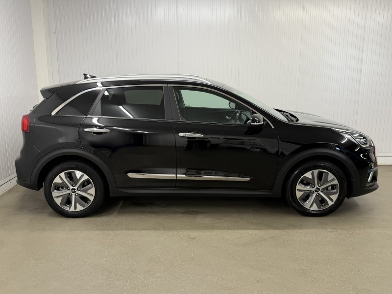 2021 (71) KIA E-NIRO 150kW 4 PLUS 64kWh 5dr Auto 5588364