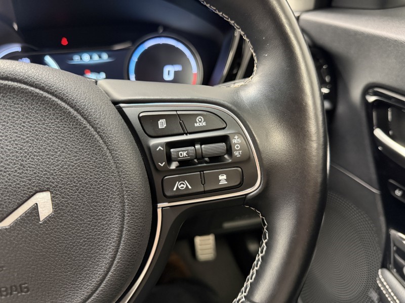 2021 (71) KIA E-NIRO 150kW 4 PLUS 64kWh 5dr Auto 5588351