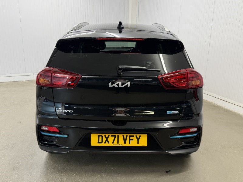2021 (71) KIA E-NIRO 150kW 4 PLUS 64kWh 5dr Auto 5588327