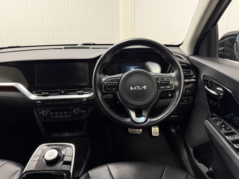 2021 (71) KIA E-NIRO 150kW 4 PLUS 64kWh 5dr Auto 5588337