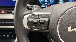 2023 (23) KIA SPORTAGE 1.6T GDi PHEV GT-Line S 5dr Auto AWD 5597804