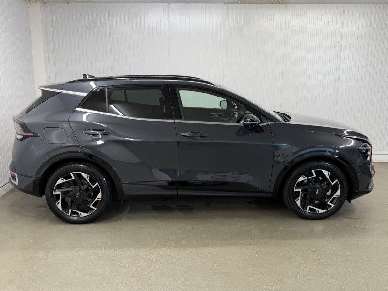 2023 (23) KIA SPORTAGE 1.6T GDi PHEV GT-Line S 5dr Auto AWD 5597810