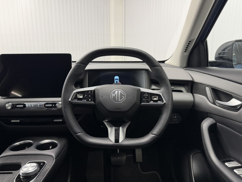 2025 (75) MG MOTOR UK MGS5 170kW Trophy EV Long Range 64kWh 5dr Auto 5614063