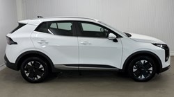 2025 (75) KIA SPORTAGE 1.6T GDi HEV Pure 5dr Auto 5588106