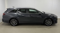 2025 (25) KIA CEED 1.5T GDi ISG 138 3 5dr DCT 5601841