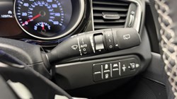 2024 (24) KIA CEED 1.5T GDi ISG 138 GT-Line 5dr 5645968