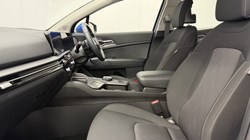 2025 (75) KIA SPORTAGE 1.6T GDi HEV Pure 5dr Auto 5605630