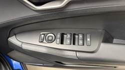 2025 (75) KIA SPORTAGE 1.6T GDi HEV Pure 5dr Auto 5605636