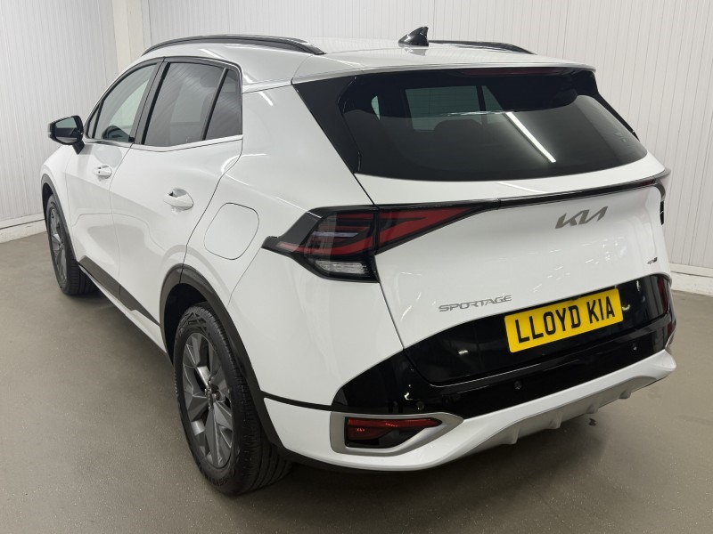 2024 (74) KIA SPORTAGE 1.6T GDi 207 HEV GT-Line 5dr Auto 5620951