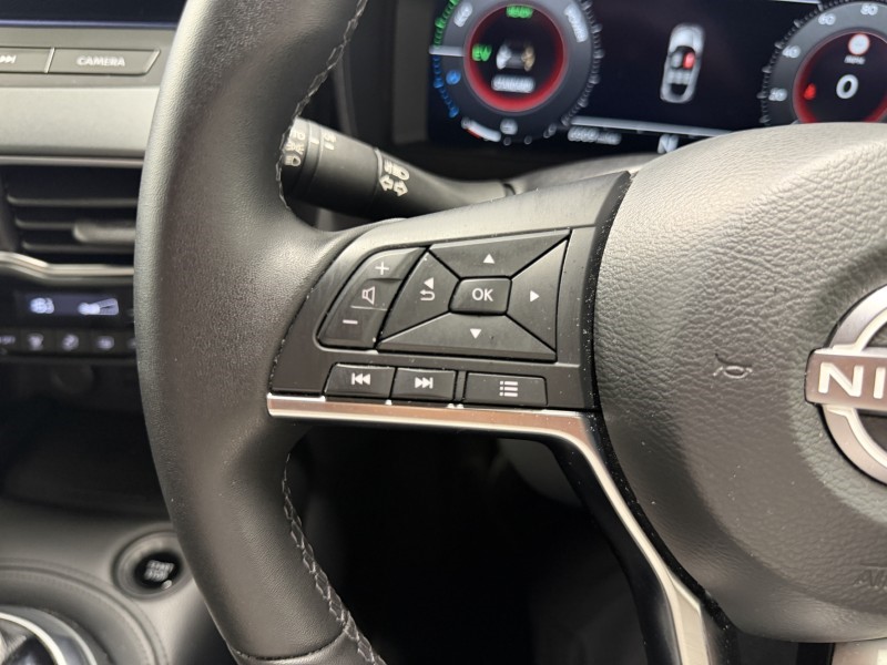 2025 (25) NISSAN JUKE 1.6 Hybrid N-Connecta 5dr Auto 5640123