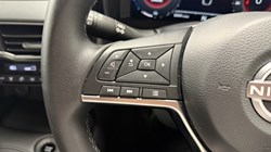2025 (25) NISSAN JUKE 1.6 Hybrid N-Connecta 5dr Auto 5640123