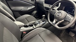 2025 (25) NISSAN JUKE 1.6 Hybrid N-Connecta 5dr Auto 5640105