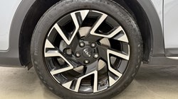 2023 (23) KIA XCEED 1.5T GDi ISG 3 5dr 5647524