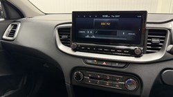 2025 (75) KIA XCEED 1.5T GDi ISG 138 2 5dr 5641364