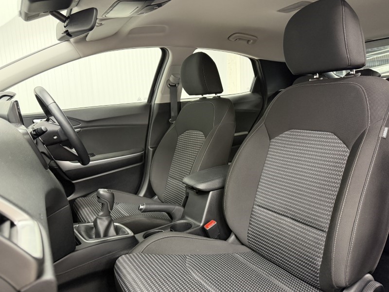 2025 (75) KIA XCEED 1.5T GDi ISG 138 2 5dr 5641358