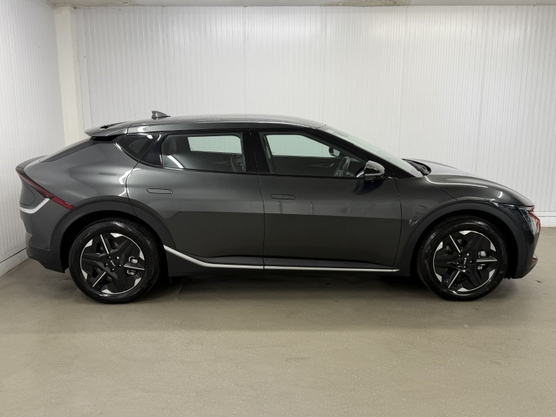 2025 (75) KIA EV6 168kW Air 84kWh 5dr Auto 5642662