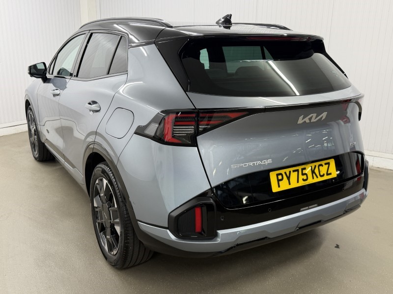 2026 (75) KIA SPORTAGE 1.6T GDi HEV GT-Line S 5dr Auto AWD 5651479