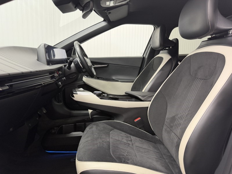2021 (71) KIA EV6 236kW GT Line 77.4kWh 5dr AWD Auto 5660333