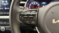 2023 (23) KIA STONIC 1.0T GDi 99 2 5dr 5653054