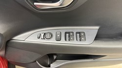 2024 (24) KIA STONIC 1.0T GDi 48V 3 5dr 5719828