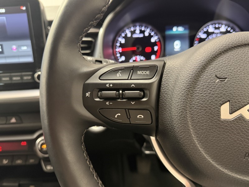 2024 (24) KIA STONIC 1.0T GDi 48V 3 5dr 5719844