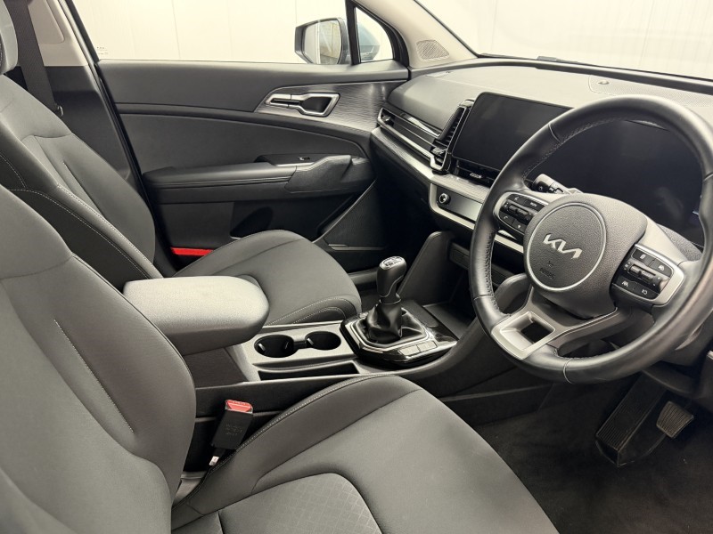 2025 (75) KIA SPORTAGE 1.6T GDi 157 48V ISG 2 5dr 5678633