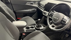 2025 (75) KIA SPORTAGE 1.6T GDi 157 48V ISG 2 5dr 5678633
