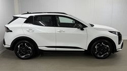 2025 (25) KIA SPORTAGE 1.6T GDi GT-Line S 5dr DCT 5665463