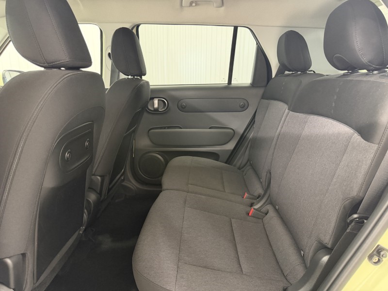 2025 (75) HYUNDAI INSTER 85kW 02 49kWh 5dr Auto 5707162