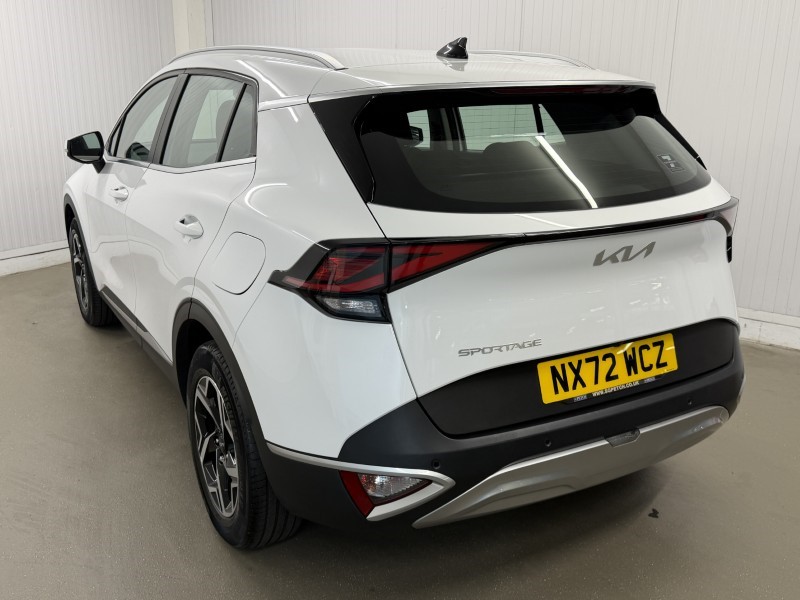 2022 (72) KIA SPORTAGE 1.6T GDi ISG 2 5dr 5679099
