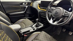 2020 (20) KIA XCEED 1.4T GDi ISG First Edition 5dr 5691176