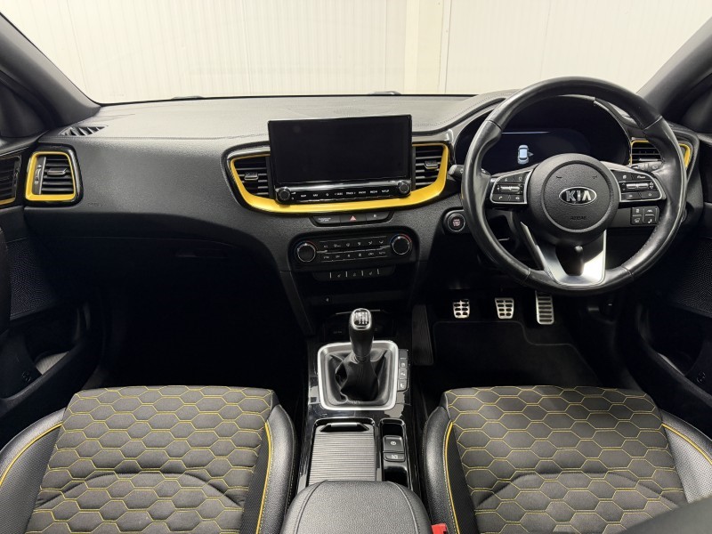 2020 (20) KIA XCEED 1.4T GDi ISG First Edition 5dr 5691172