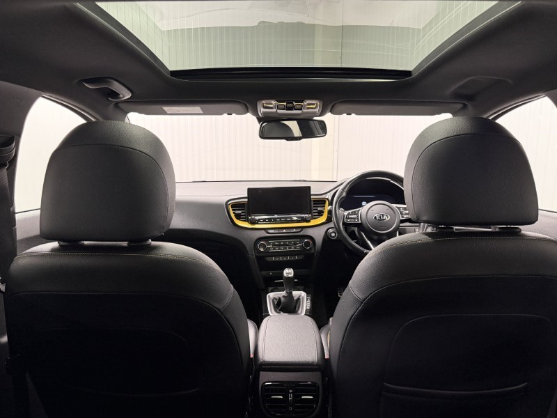 2020 (20) KIA XCEED 1.4T GDi ISG First Edition 5dr 5691197