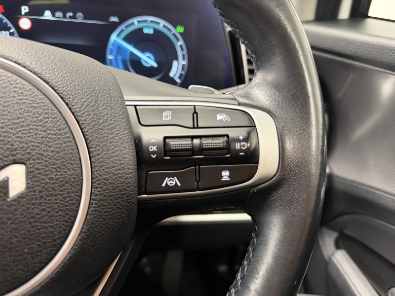 2022 (72) KIA SPORTAGE 1.6T GDi HEV 4 5dr Auto 5681935