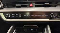 2022 (72) KIA SPORTAGE 1.6T GDi HEV 4 5dr Auto 5681924