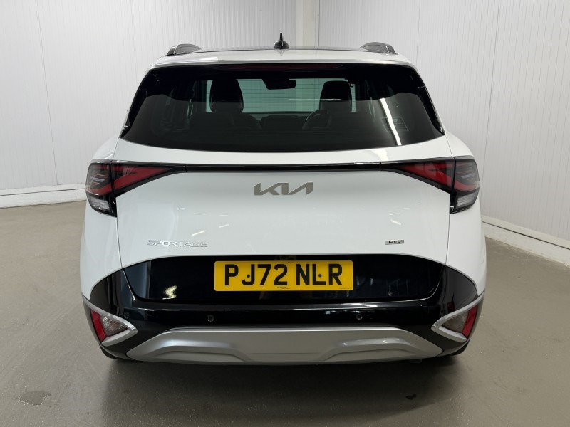 2022 (72) KIA SPORTAGE 1.6T GDi HEV 4 5dr Auto 5681901
