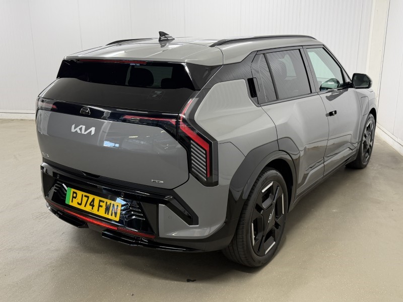 2024 (74) KIA EV3 150kW GT-Line 81.4kWh 5dr Auto 5696000