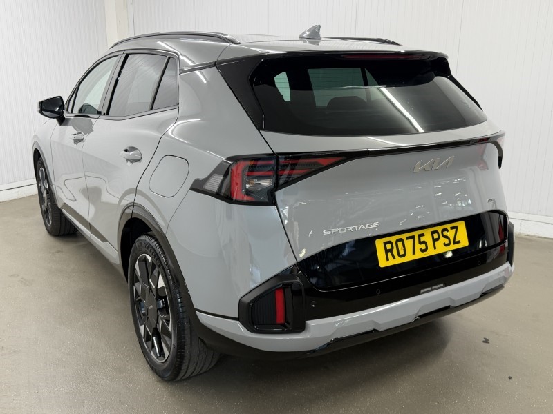 2025 (75) KIA SPORTAGE 1.6T GDi HEV GT-Line 5dr Auto 5698234