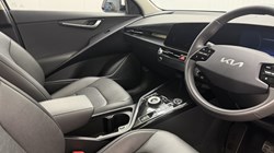 2025 (25) KIA NIRO 1.6 GDi 127 Hybrid 4 5dr DCT 5697286
