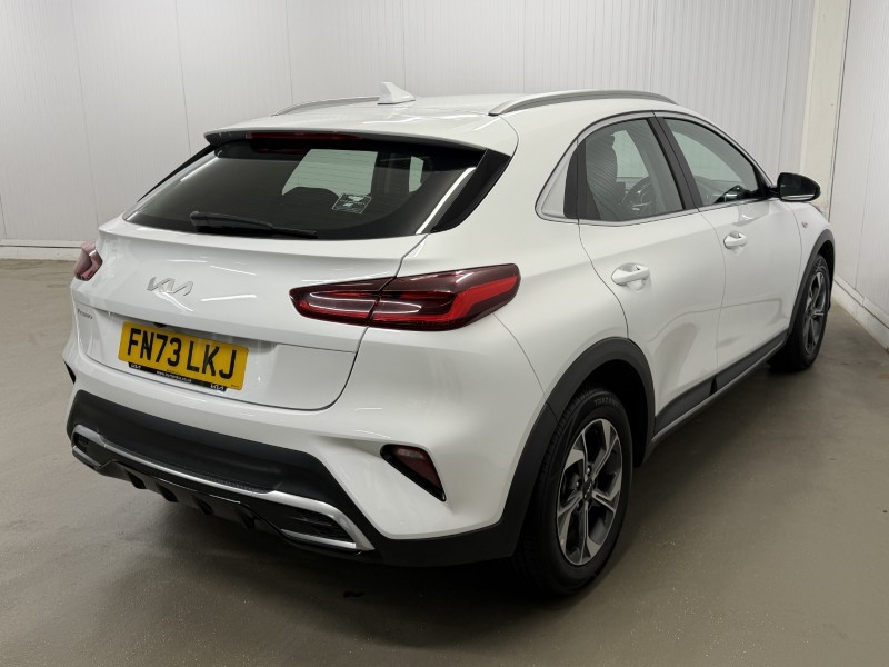 2023 (73) KIA XCEED 1.5T GDi ISG 2 5dr 5720919