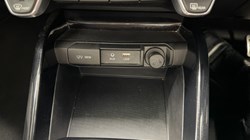 2019 (69) KIA STONIC 1.0T GDi 4 5dr Auto 5692896