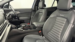 2023 (73) KIA SPORTAGE 1.6T GDi PHEV GT-Line S 5dr Auto AWD 5704465