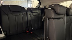 2025 (74) KIA SORENTO 1.6 T-GDi HEV 3 5dr Auto 5701767