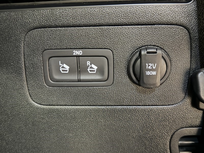 2025 (74) KIA SORENTO 1.6 T-GDi HEV 3 5dr Auto 5701758